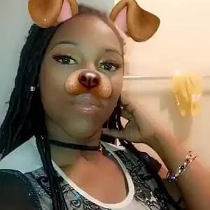 Meet your Posher, Tiara